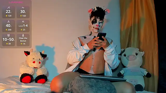 LoganTwink18 online show from 9, 10, 2025