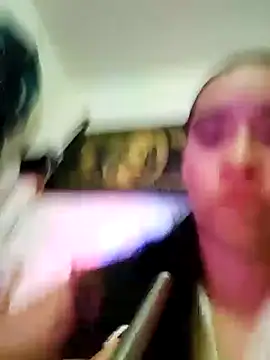 Valenn fernandez online show from 14, 4, 2026