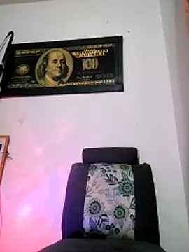 Valenn fernandez online show from 15, 4, 2026