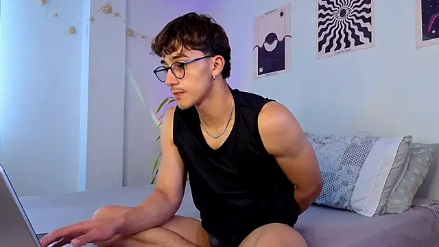 LatinReall online show from 10, 9, 2025