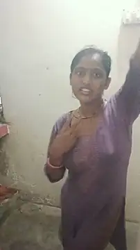 Guriya0076 online show from 3, 6, 2026