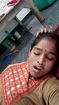 Guriya0076 online show from 25, 9, 2025