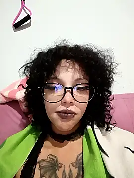 Snapshot of U-Upaaita chatting on 28, 2, 2026 U-Upaaita online show from 28, 2, 2026