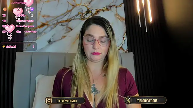 MelanyVegas online show from 4, 11, 2025