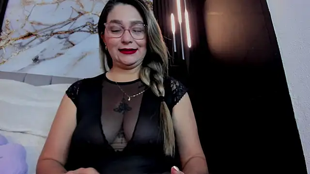 Snapshot of MelanyVegas chatting on 10, 2, 2026 MelanyVegas online show from 10, 2, 2026