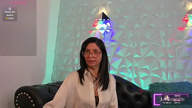 SabinaDeluxe cg online show from 17, 10, 2025