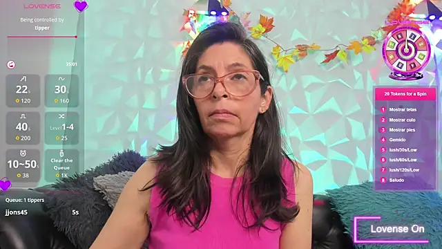 SabinaDeluxe cg online show from 8, 11, 2025