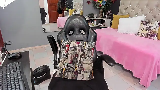 kris milff online show from 13, 1, 2026