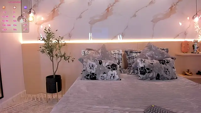 isabellasouza online show from 20, 9, 2025