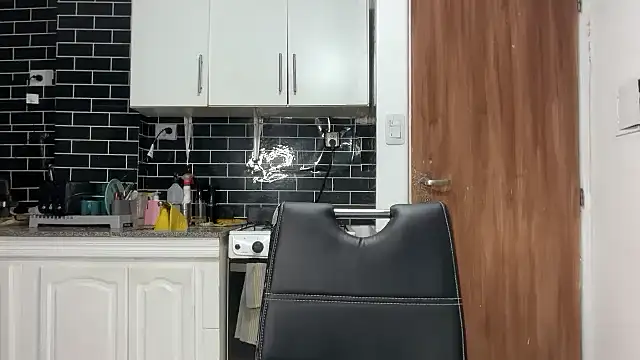 MUSCLEANGEL1 online show from 25, 3, 2026