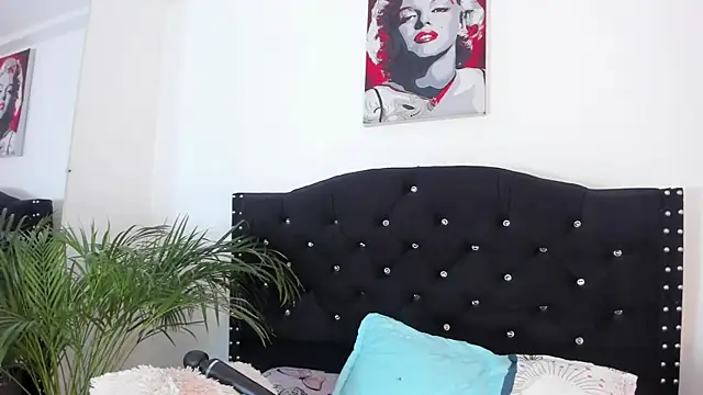 abby jones2 online show from 28, 4, 2026