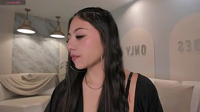 EsmeraldaGrace1 online show from 2, 10, 2025