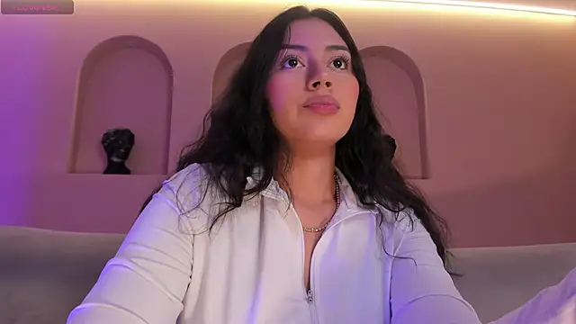 AmbarJames  online show from 25, 11, 2025