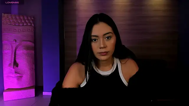 AmbarJames  online show from 28, 10, 2025