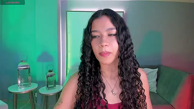 SophieHouston  online show from 14, 10, 2025