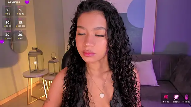 SophieHouston  online show from 26, 9, 2025