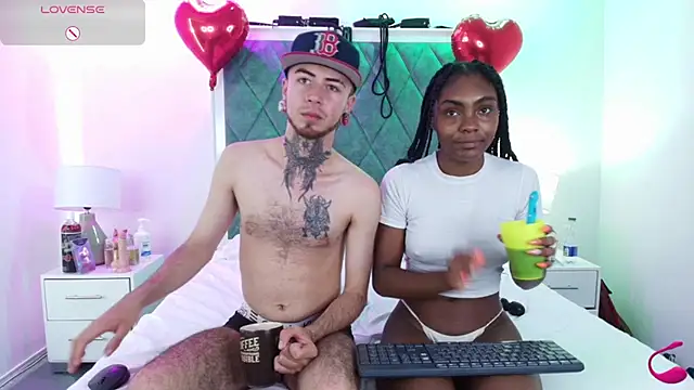 Asha zuri and adam online show from 23, 10, 2025