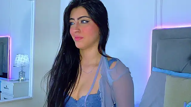 Ambar Bull online show from 7, 4, 2026