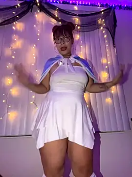 moan4mona online show from 12, 9, 2025