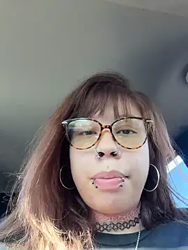 moan4mona online show from 13, 7, 2026