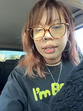 moan4mona online show from 8, 7, 2026