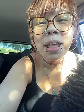moan4mona online show from 10, 7, 2026