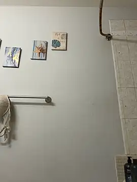 Snapshot of curis4270panda chatting on 4, 10, 2025 curis4270panda online show from 4, 10, 2025