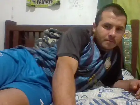 Snapshot of santiii___12 chatting on 7, 1, 2026 santiii 12 online show from 7, 1, 2026