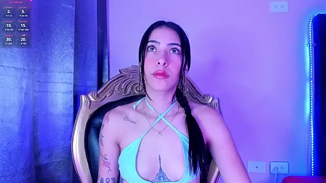 Snapshot of ValkaGrecco chatting on 18, 10, 2025 ValkaGrecco online show from 18, 10, 2025