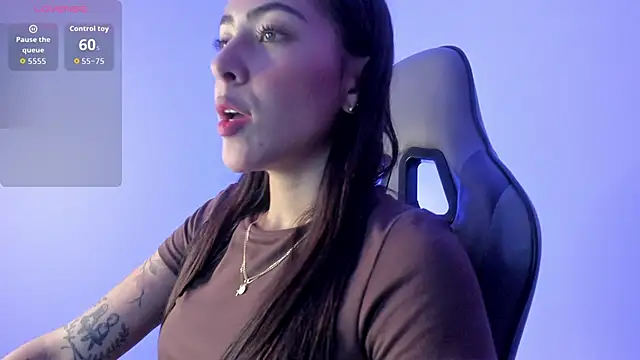 Snapshot of ValkaGrecco chatting on 21, 11, 2025 ValkaGrecco online show from 21, 11, 2025