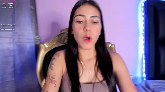 Snapshot of ValkaGrecco chatting on 3, 10, 2025 ValkaGrecco online show from 3, 10, 2025