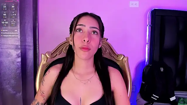 Snapshot of ValkaGrecco chatting on 25, 10, 2025 ValkaGrecco online show from 25, 10, 2025