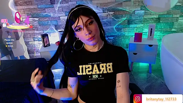 boyfox tay online show from 8, 11, 2025