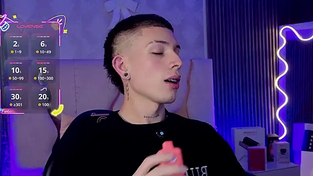 boyfox tay online show from 21, 2, 2026