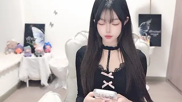 -EEBABY online show from 28, 11, 2025