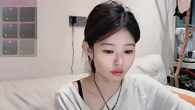 A-Sweet-168-M online show from 25, 9, 2025