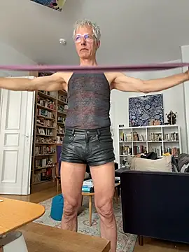 SexyLeon8 online show from 6, 7, 2026