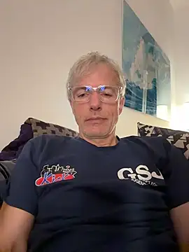 SexyLeon8 online show from 7, 7, 2026