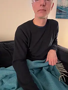 SexyLeon8 online show from 10, 3, 2026