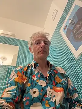 SexyLeon8 online show from 15, 4, 2026