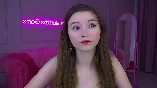 KeiraAsti online show from 11, 11, 2025