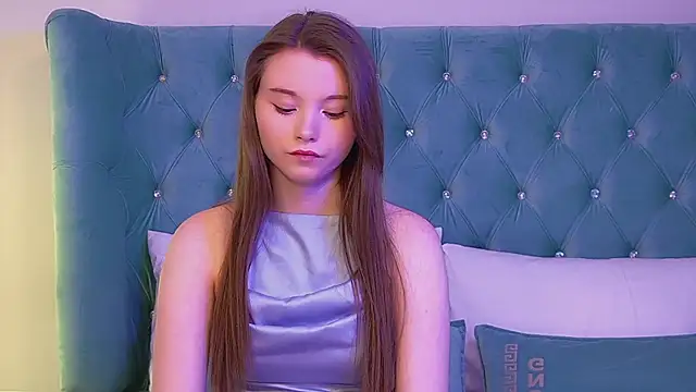 KeiraAsti online show from 16, 2, 2026