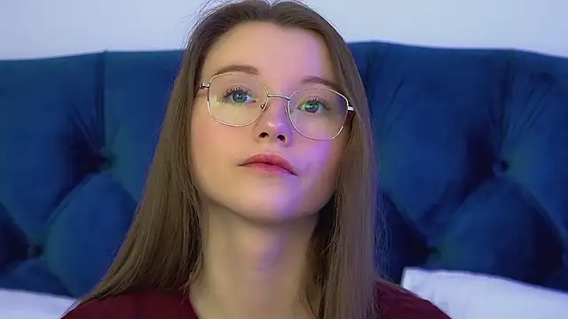 KeiraAsti online show from 24, 2, 2026