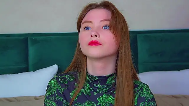 KeiraAsti online show from 15, 9, 2025