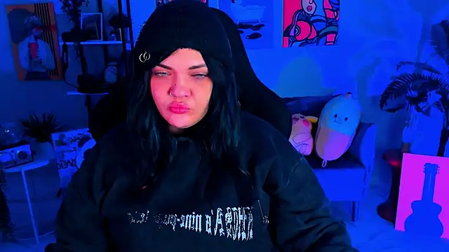 MaryHarrys online show from 8, 11, 2025