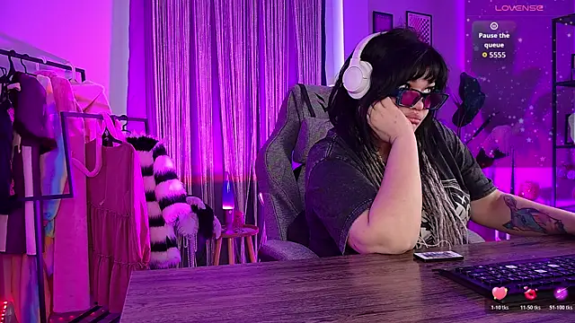 MaryHarrys online show from 26, 5, 2026