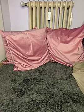 AdeleRoyal online show from 11, 11, 2025