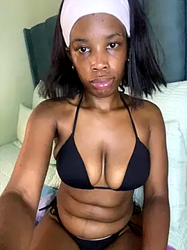 Caramel Mellow online show from 5, 12, 2025