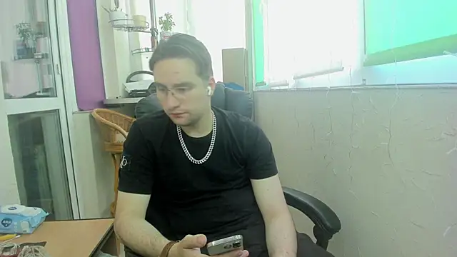 romiosabrino online show from 26, 5, 2026