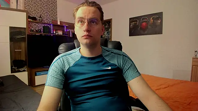 romiosabrino online show from 13, 5, 2026